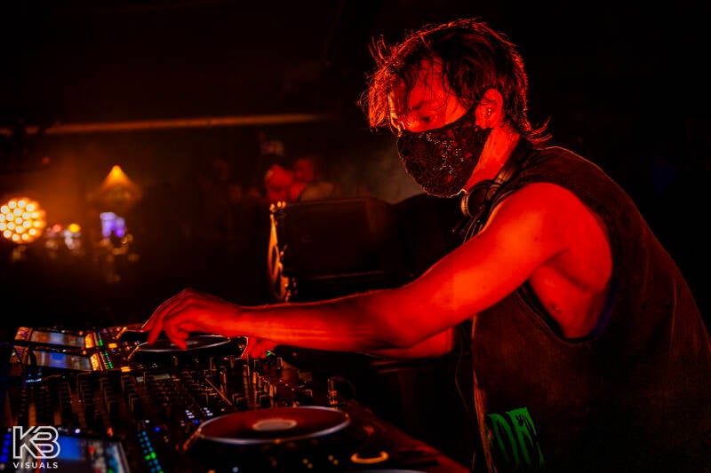 extrema-by-kbvisuals-129-standard.jpg