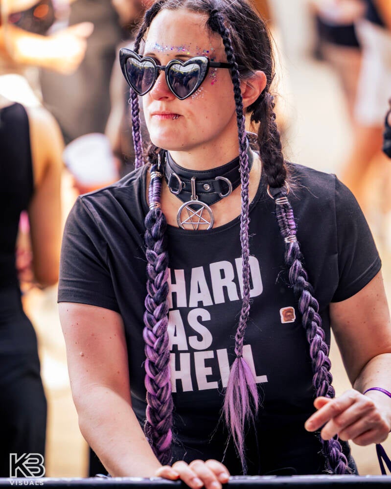 extrema-by-kbvisuals-221-standard.jpg