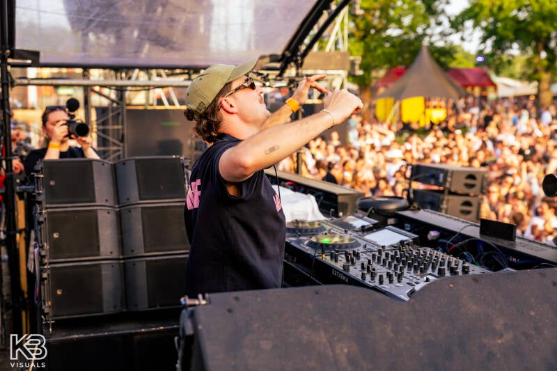 extrema-by-kbvisuals-302-standard.jpg