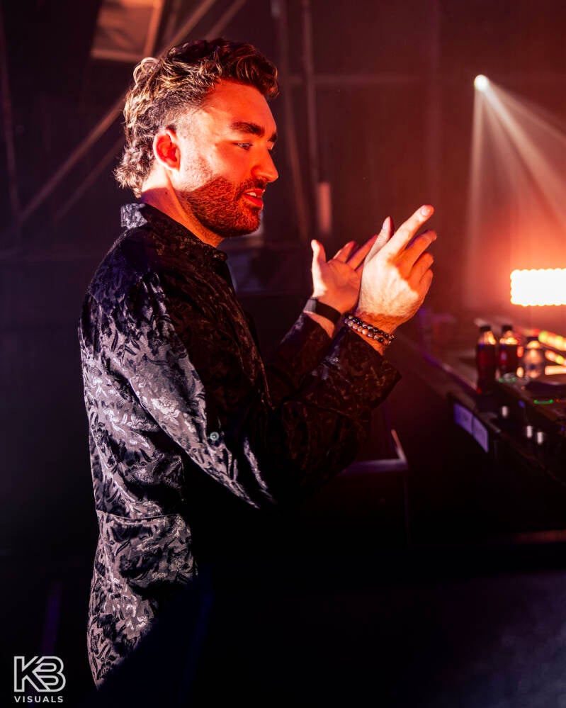 extrema-by-kbvisuals-322-standard.jpg