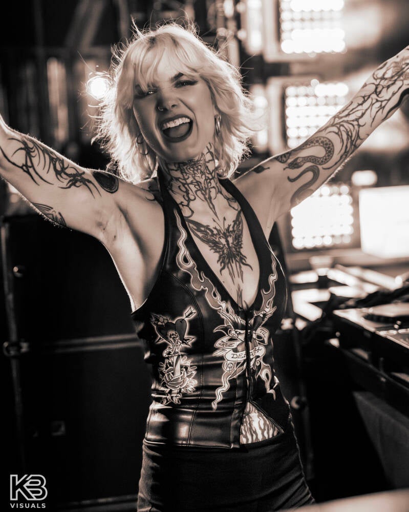 extrema-by-kbvisuals-347-standard.jpg
