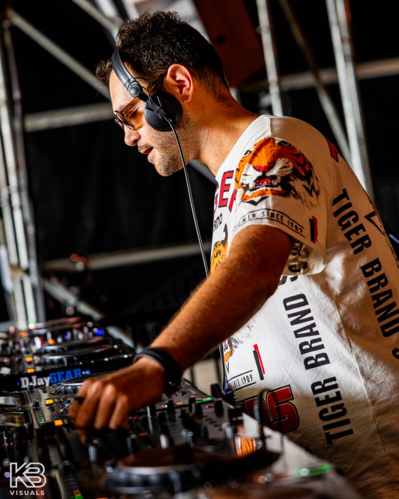 extrema-by-kbvisuals-382-standard.jpg