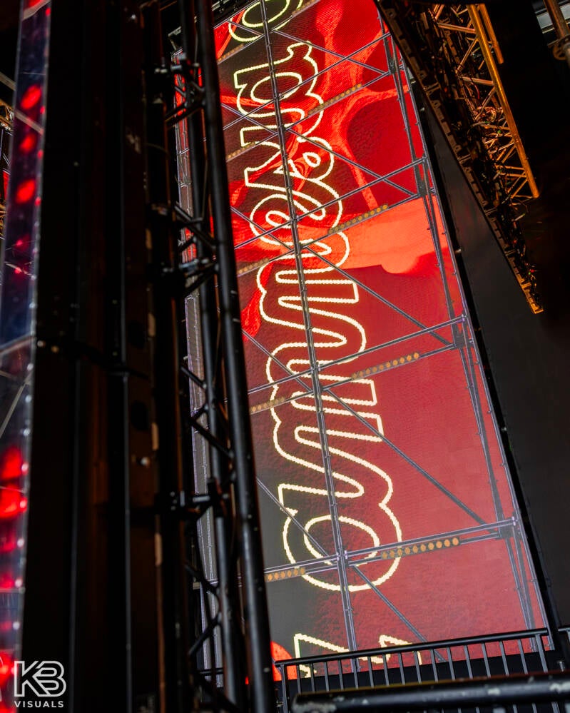extrema-by-kbvisuals-385-standard.jpg