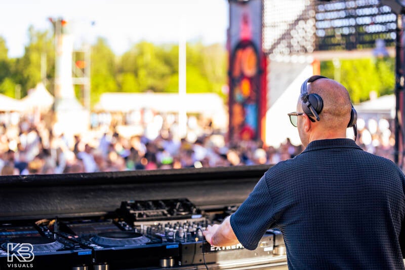 extrema-by-kbvisuals-40-standard.jpg