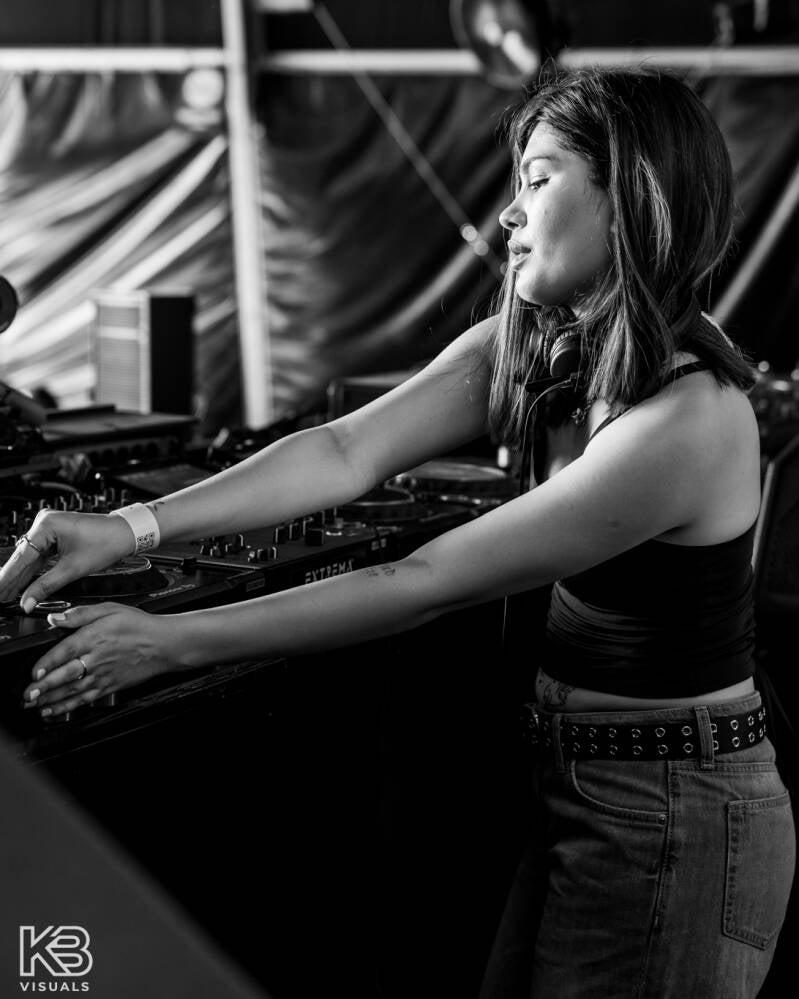extrema-by-kbvisuals-415-standard.jpg