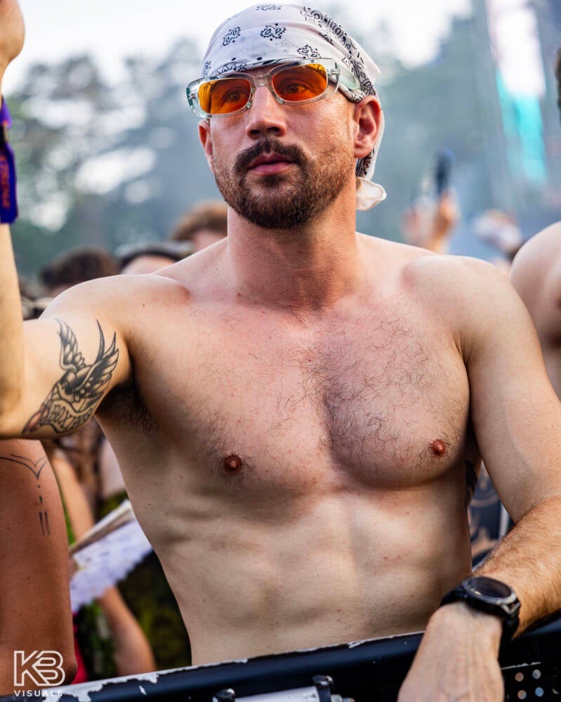 extrema-by-kbvisuals-420-standard.jpg