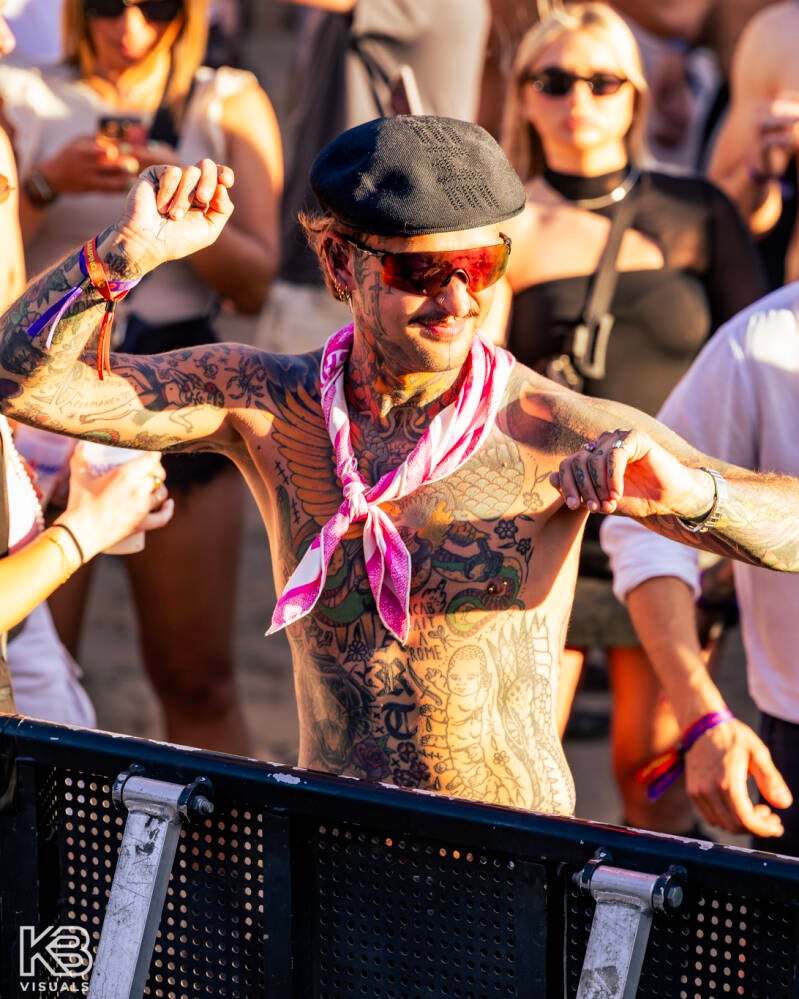 extrema-by-kbvisuals-73-standard.jpg