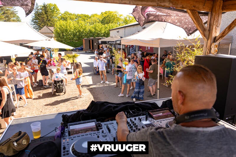 vruuger25-05-26-11-standard.jpg