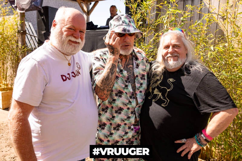 vruuger25-05-26-12-standard.jpg