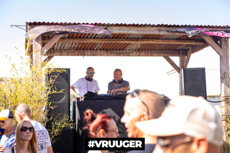 vruuger25-05-26-32-standard.jpg