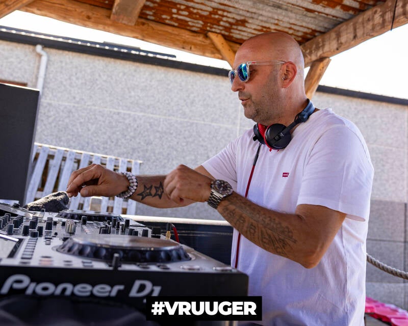 vruuger25-05-26-36-standard.jpg