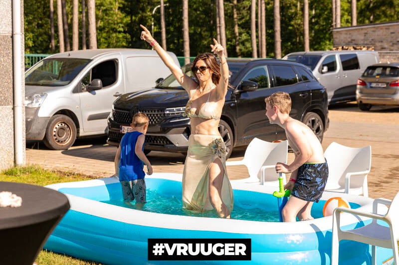 vruuger25-05-26-83-standard.jpg
