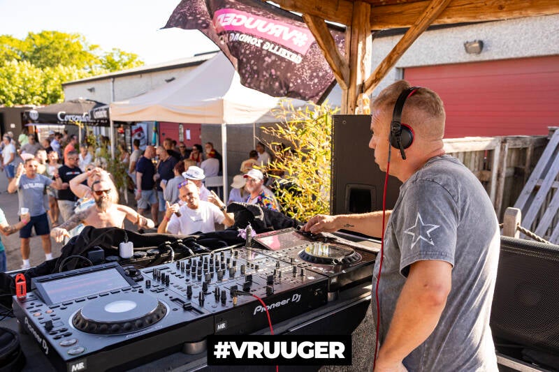 vruuger25-05-26-91-standard.jpg