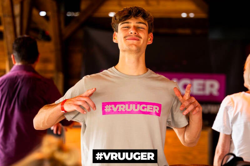 vruuger3aug-81-standard.jpg
