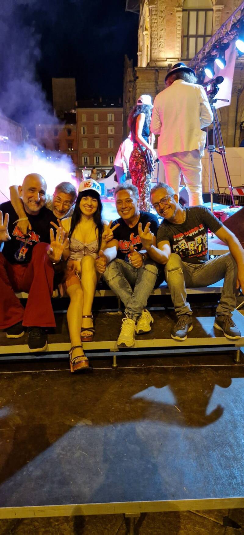 CAMELOT BAND con ROBERTA GIALLO-standard.jpg