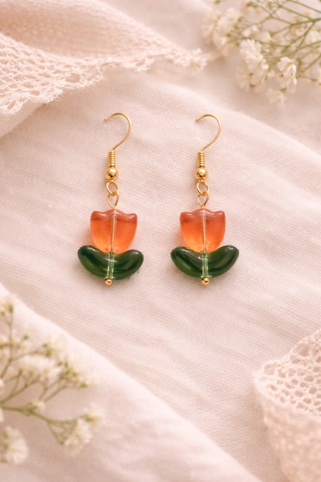 Tulpen Ohrringe Orange Grün – Blumen Ohrhänger – Goldfarben