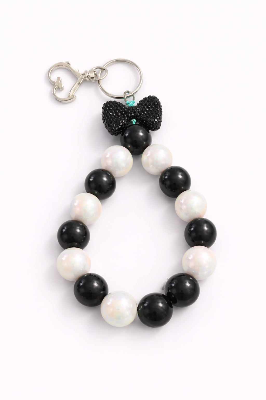 Schlüsselanhänger Schwarz-Perlmutt mit Schleife