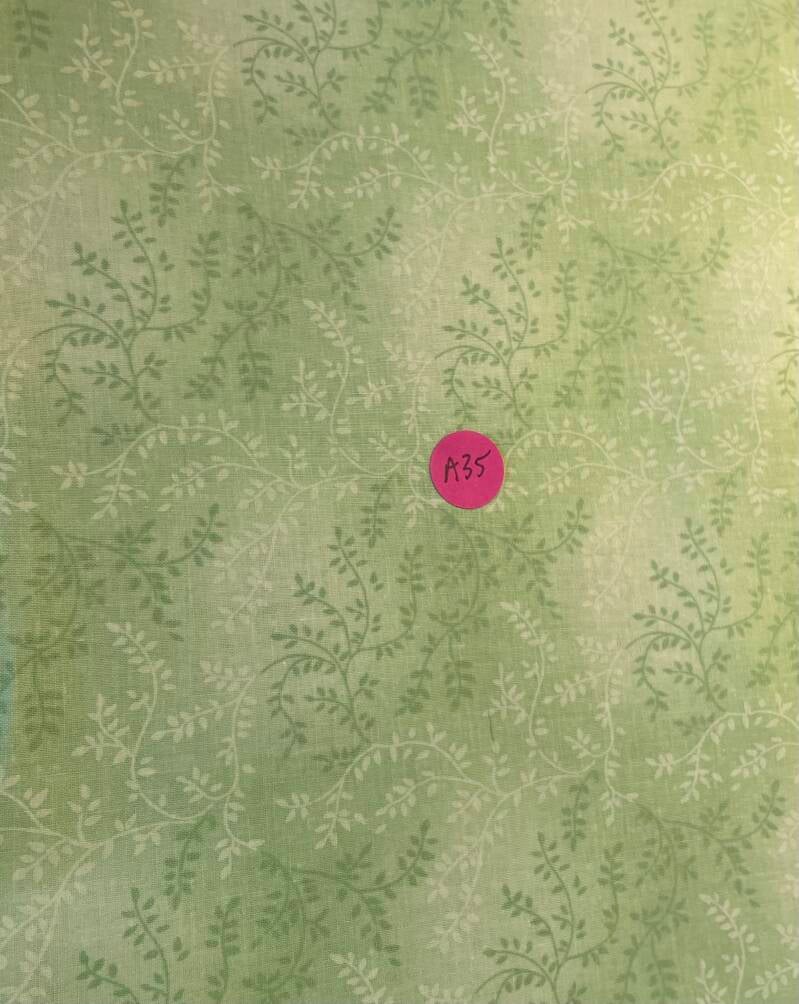 Green Tropical Leaf Mat