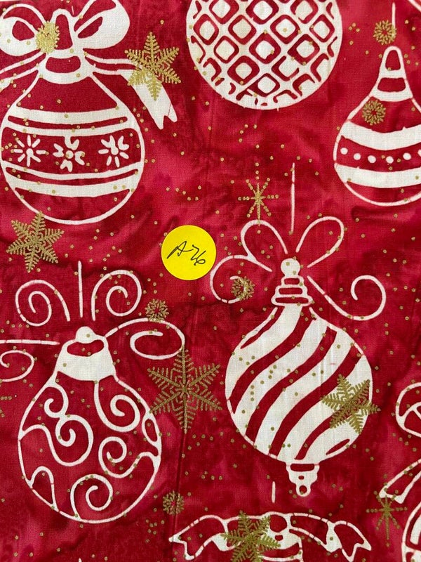 Christmas Red and White Whimsical Bulbs Mat