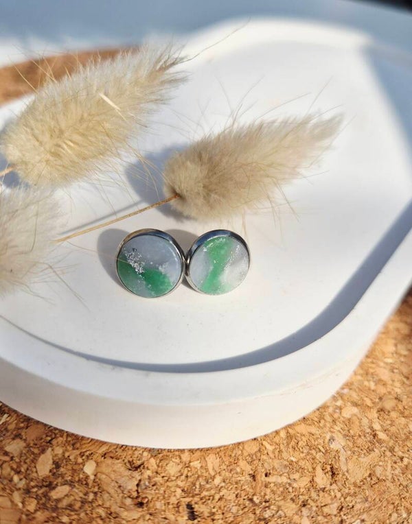 Mint-Weiss gemischter Ohrstecker