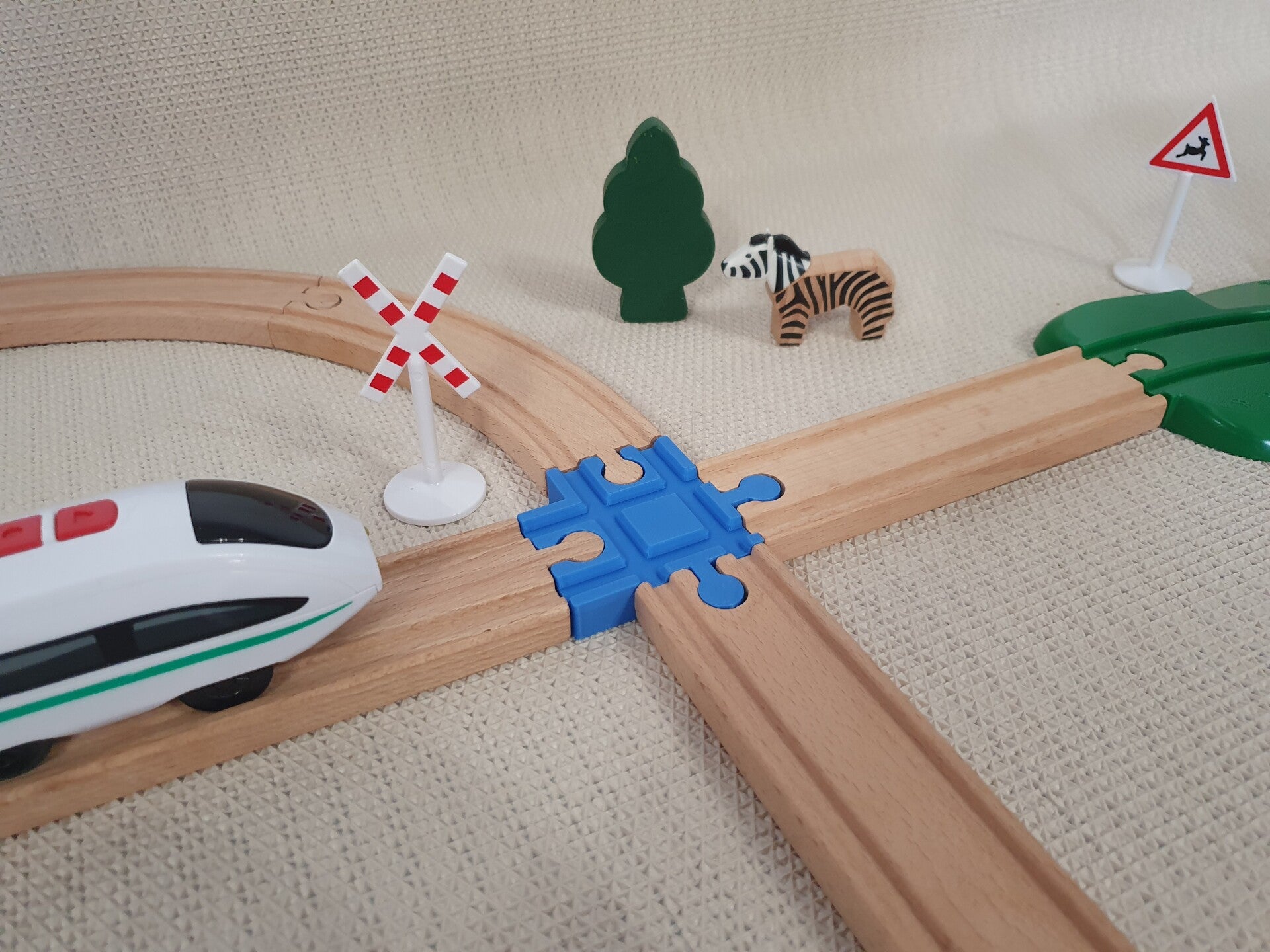 Croisement 4 voies pour train en bois – Compatible Brio, Ikea, Lidl