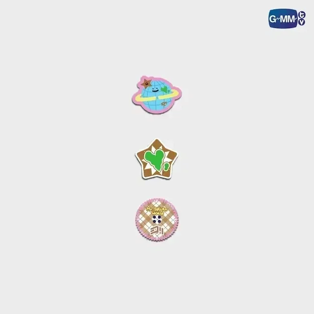 Mr. Saturnworld button cover set