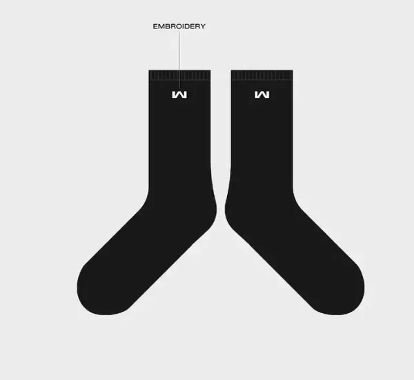 Win Metawin sokken Riser concert
