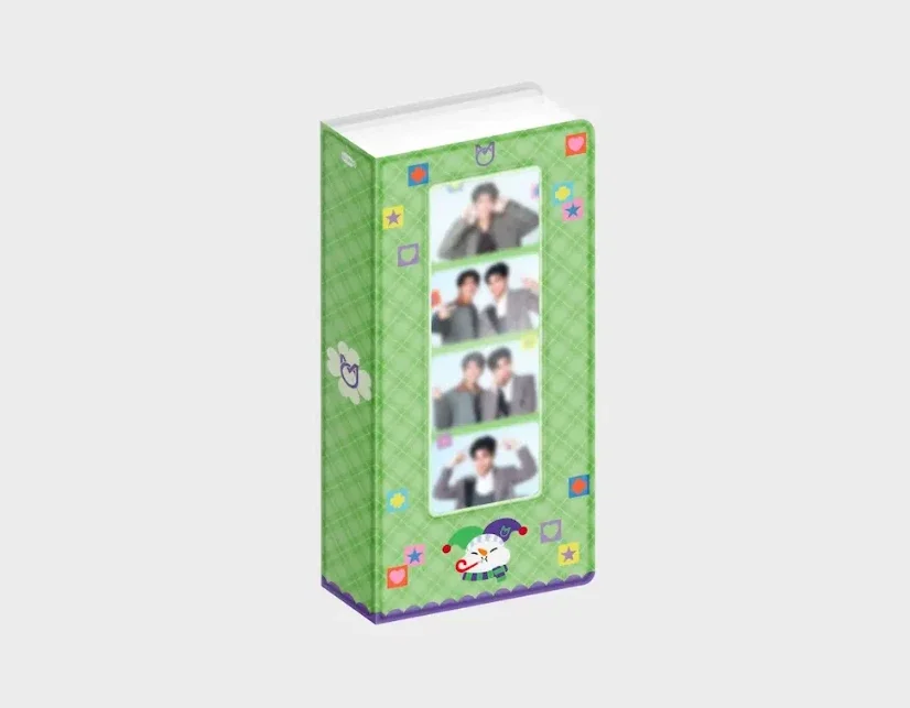 Momo photostrip album