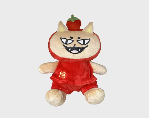 Tomafox sitting doll