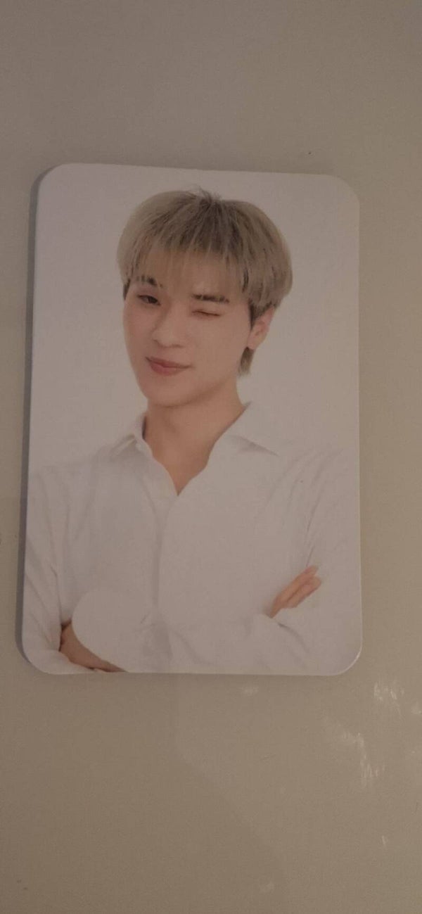 Oat Sun from another star photocard