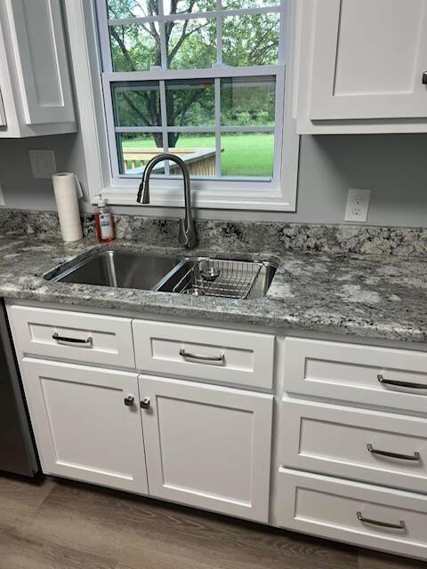 Kitchen sink