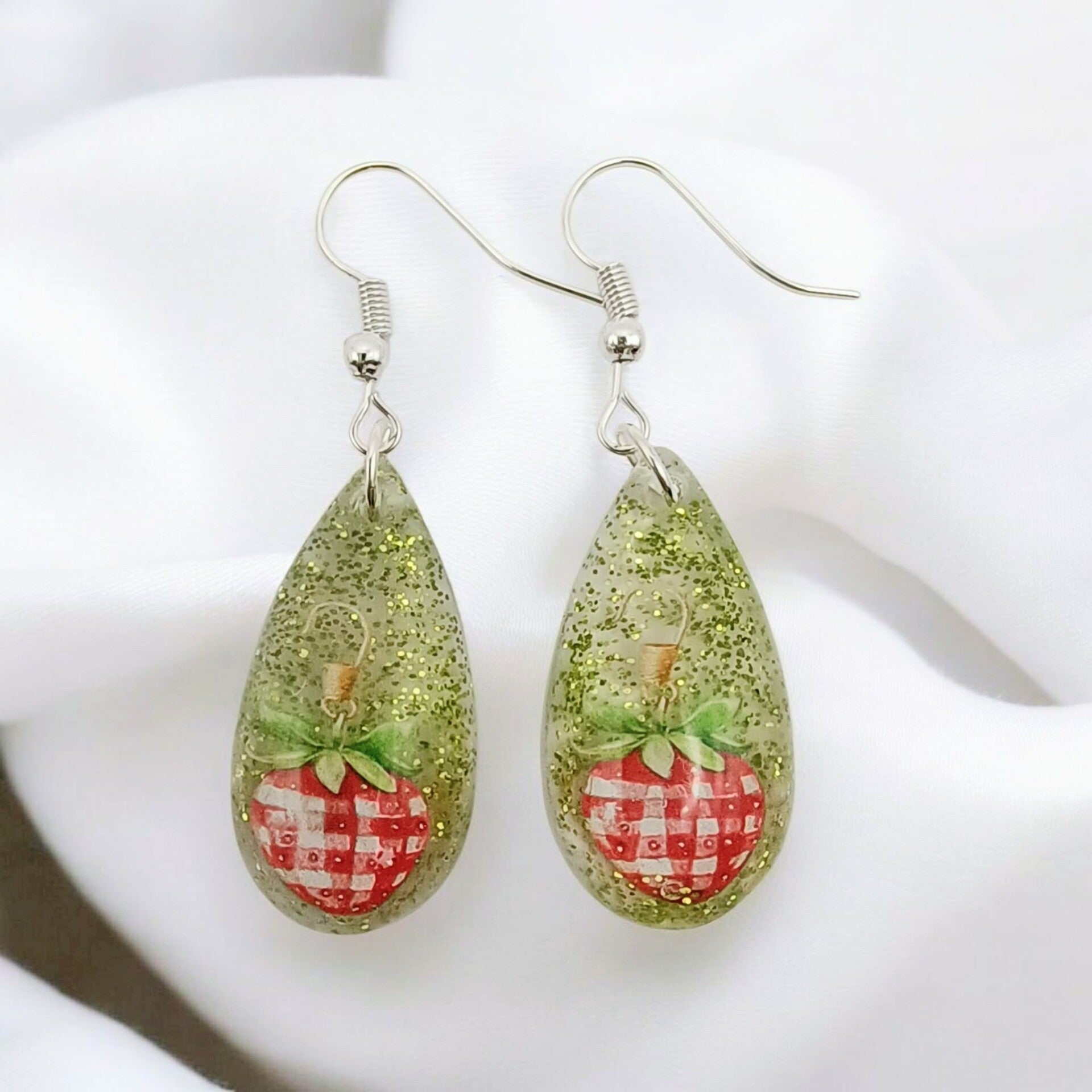 💧Boucles d'oreilles - Collection Gouttes Enchantées - Fraisia - 30 mm.