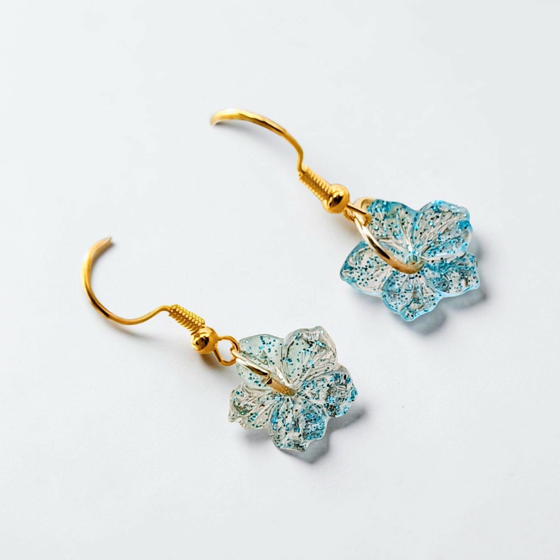 🌸 Boucles d’oreilles fleurs - Blue - 15 mm.