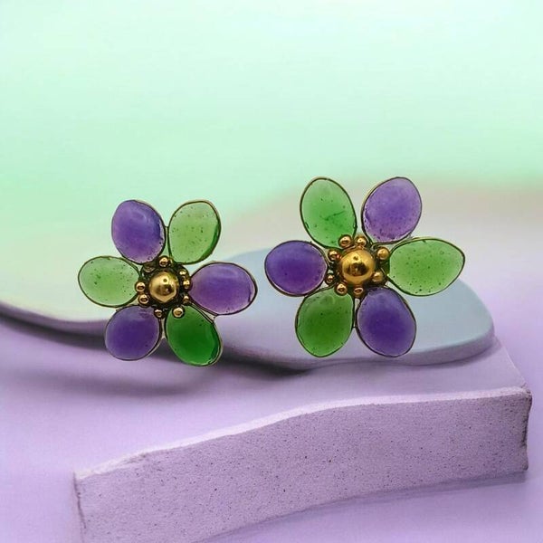 🌺 Boucles d'oreilles Fleur en Résine - Éclipse de Glycine.