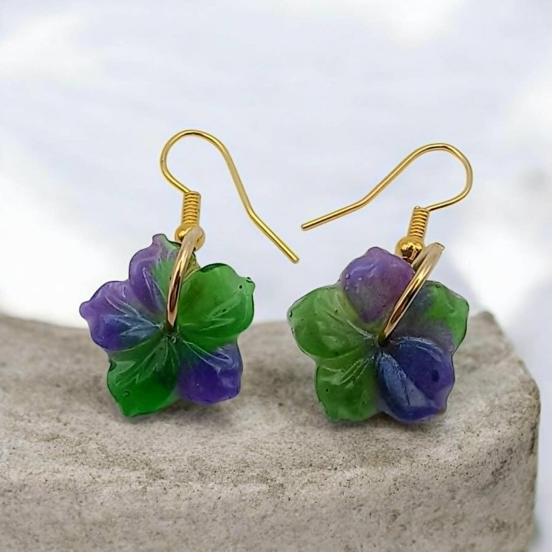 🌸 Boucles d’oreilles fleurs - Éclipse de Glycine - 15 mm.
