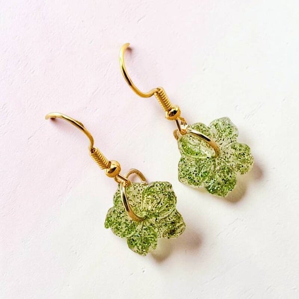 🌸 Boucles d’oreilles fleurs - Green - 15 mm.