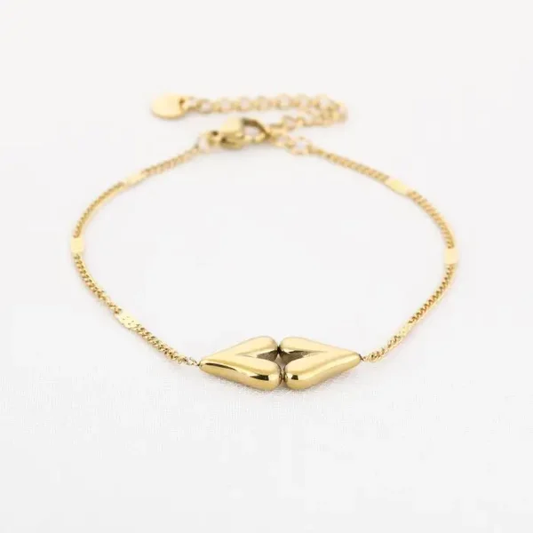 Dubbele hartjes armband