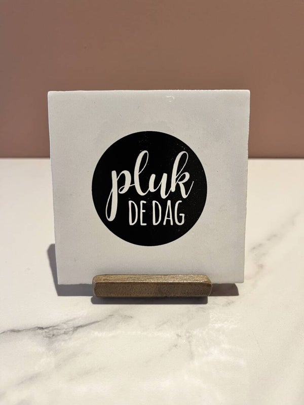 Tegel 'pluk de dag'