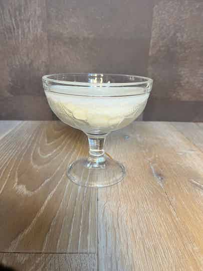 Kaars in vintage glaswerk