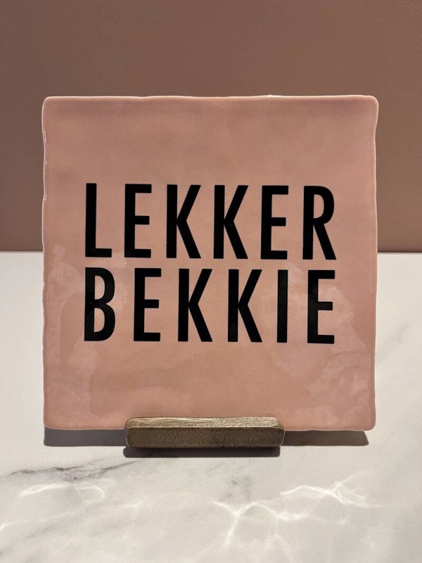 Tegel 'lekker bekkie'