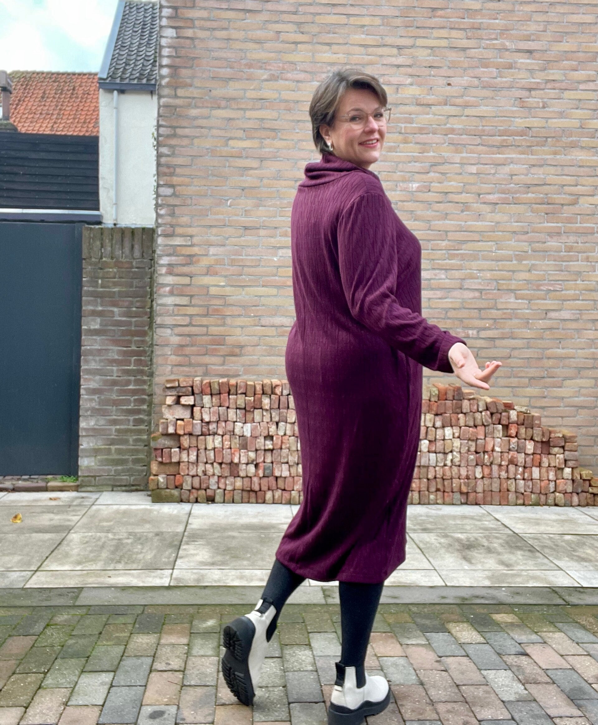 Breiselachtige jurk met col