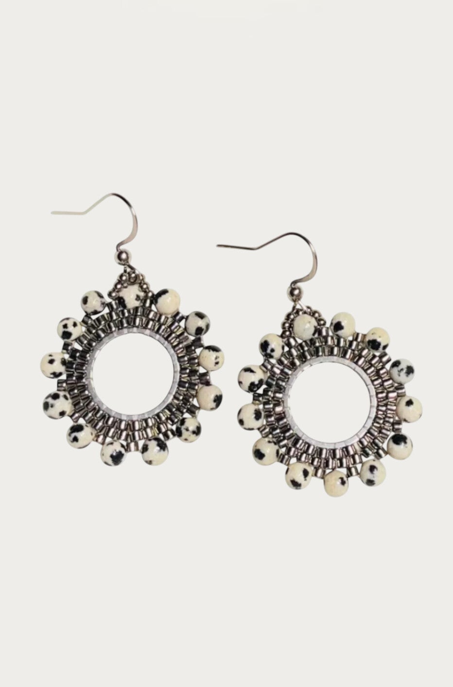 Natuursteen oorbellen dalmatiër jasper