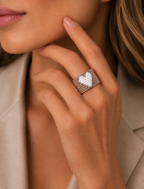 Miyuki ring white heart silver