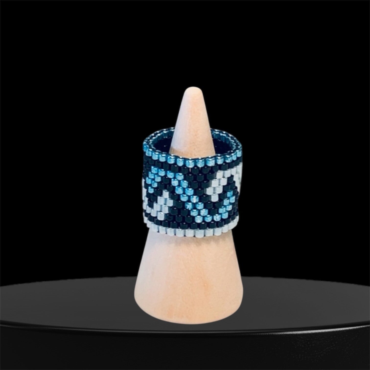 Miyuki ring black blue