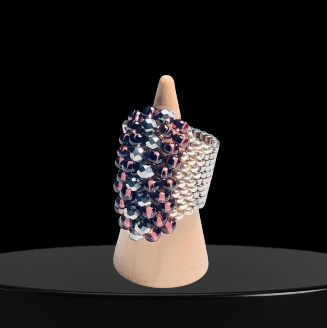 Glamour ring beading art silver purple