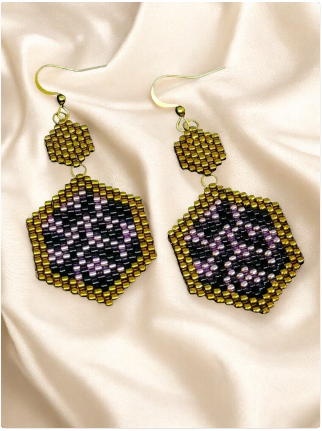 Statement oorbellen animal design lila zwart