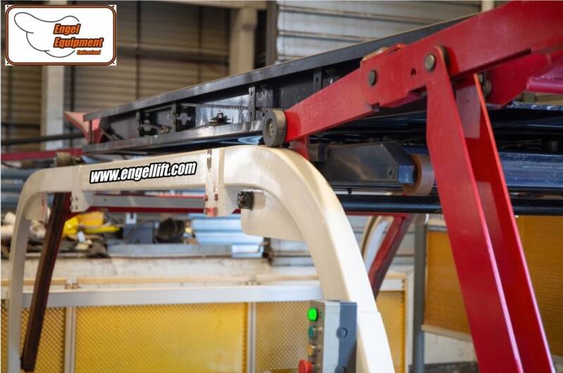 ENGEL-NA1.8 ;  Voll-Automatische Parkhebebühne  (Tiefparkgaragen)-8