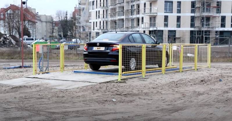 ENGEL-ST2.5  ; Keller Doppel Parkhebebühnen, Unterirdische Parklift.-X6