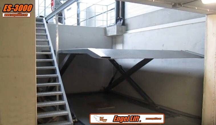 ES-3000 : Hochhub Scheren Parkhebebühne.,  Hochhub Transport Hebebühnen.-B