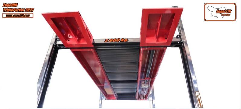 ENGEL-TRIPLEPARKER 2027;  4-SÄULEN TRIPLE PARKHEBEBÜHNE (1X 2.000KG -& 1X 2.700KG.) -D1
